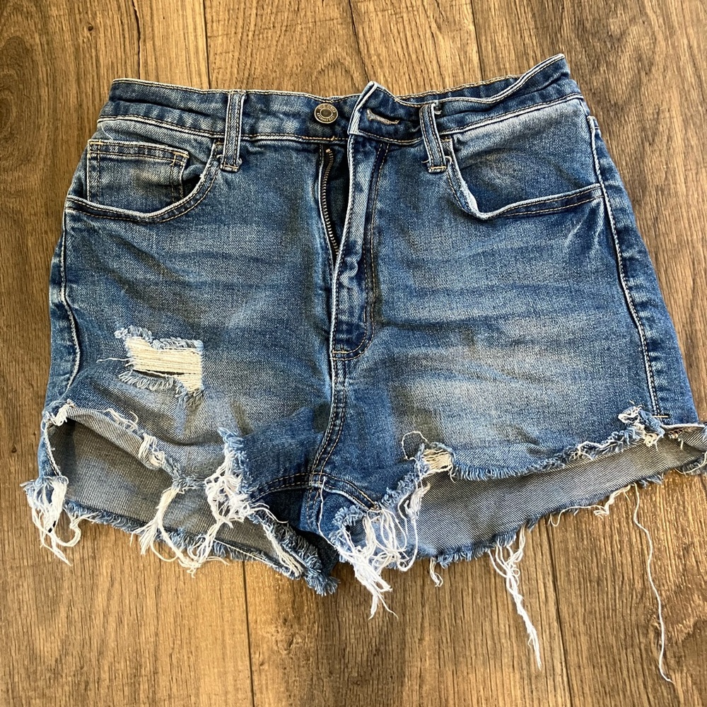 Cello distressed shorts